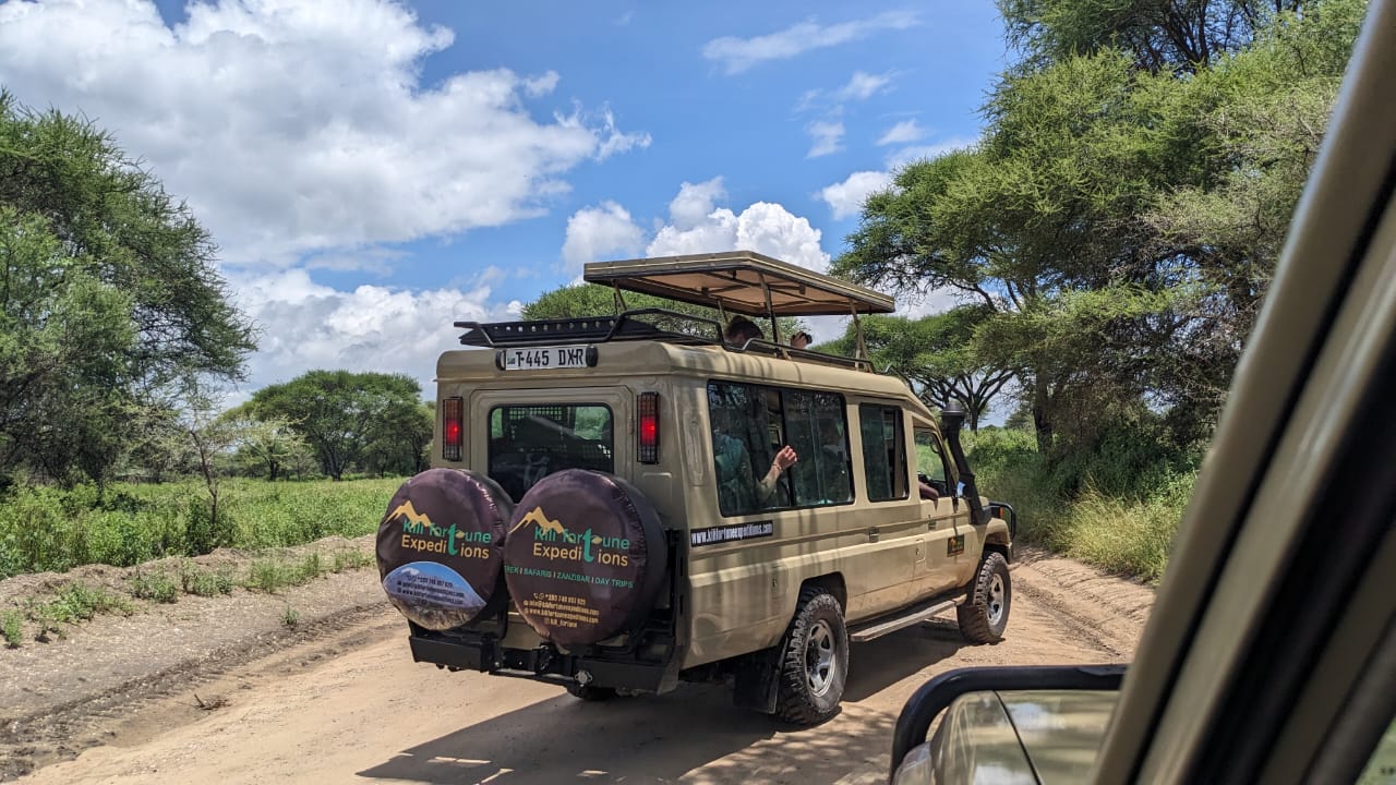 5 Days, Tarangire · Serengeti · Ngorongoro